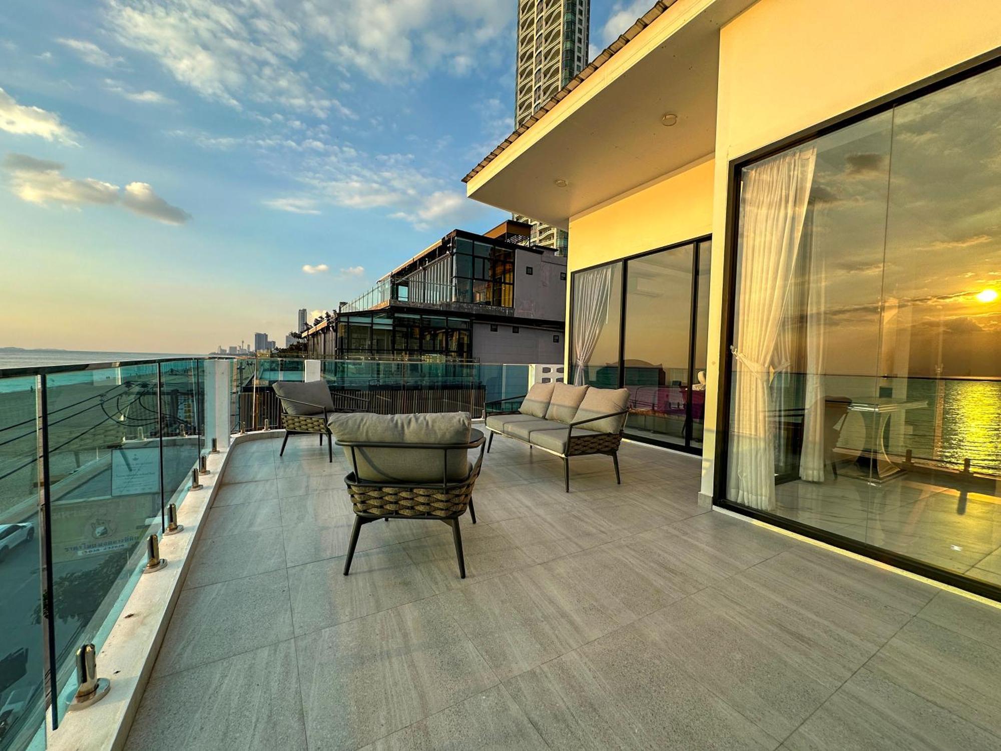 Stunning Beachfront View Luxurious Apartment 40 Jomtien Beach Exterior foto