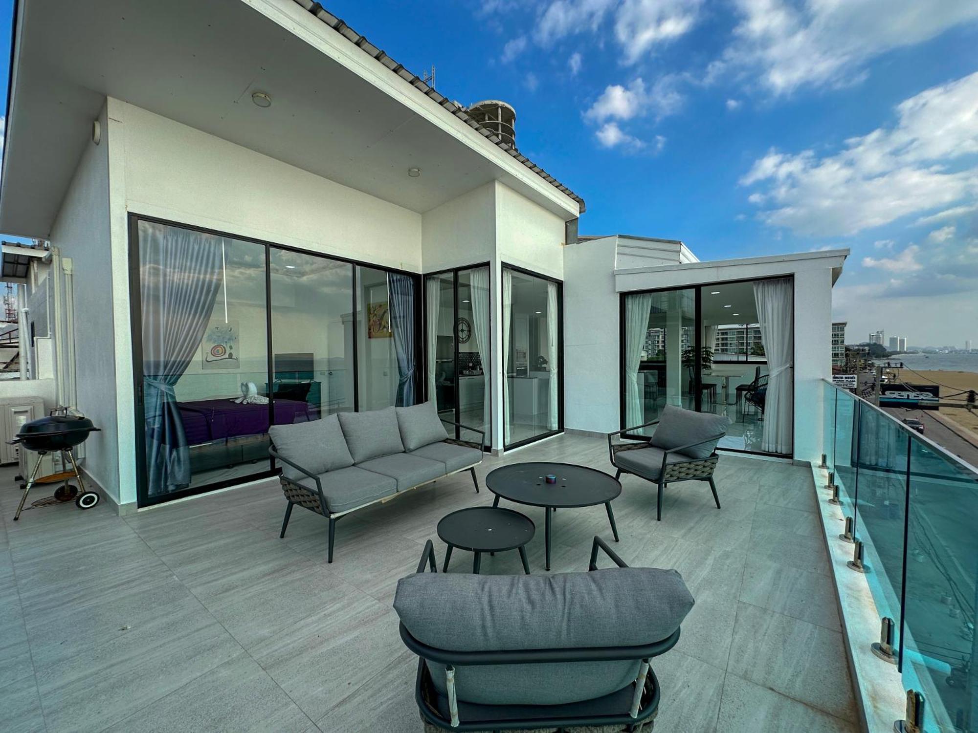 Stunning Beachfront View Luxurious Apartment 40 Jomtien Beach Exterior foto