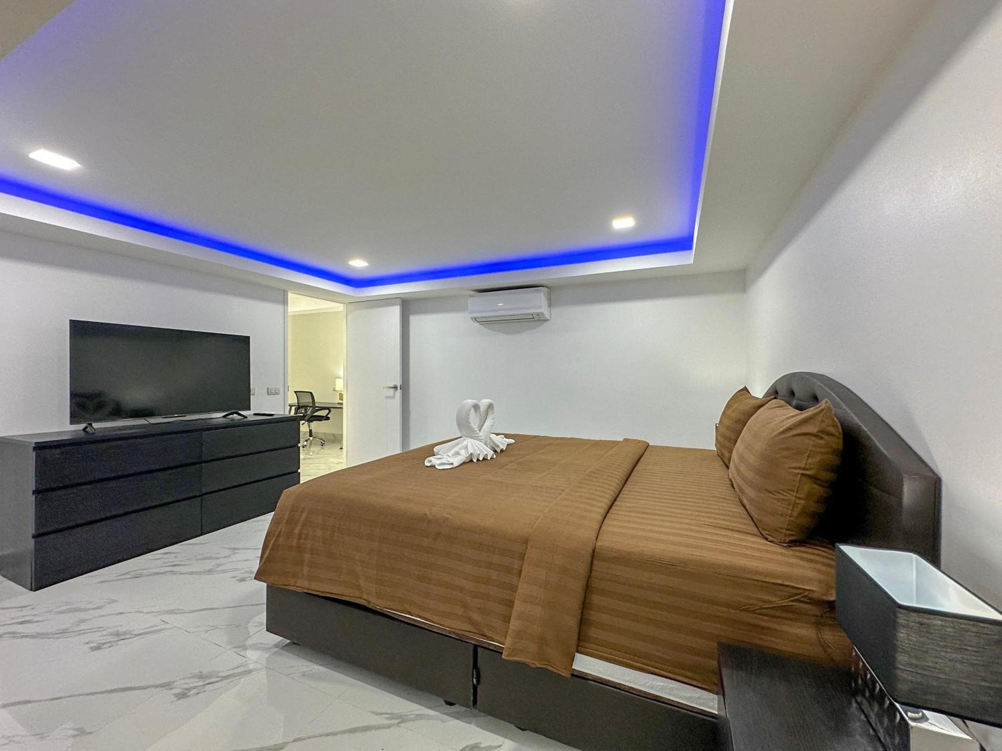 Stunning Beachfront View Luxurious Apartment 40 Jomtien Beach Exterior foto