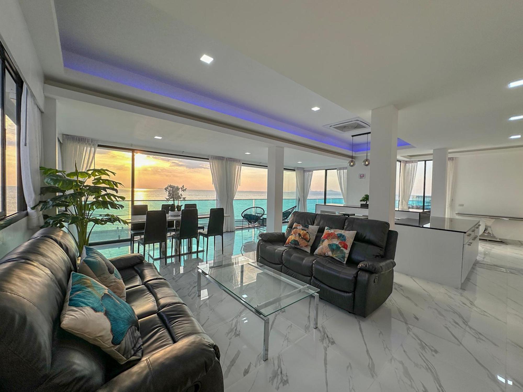 Stunning Beachfront View Luxurious Apartment 40 Jomtien Beach Exterior foto